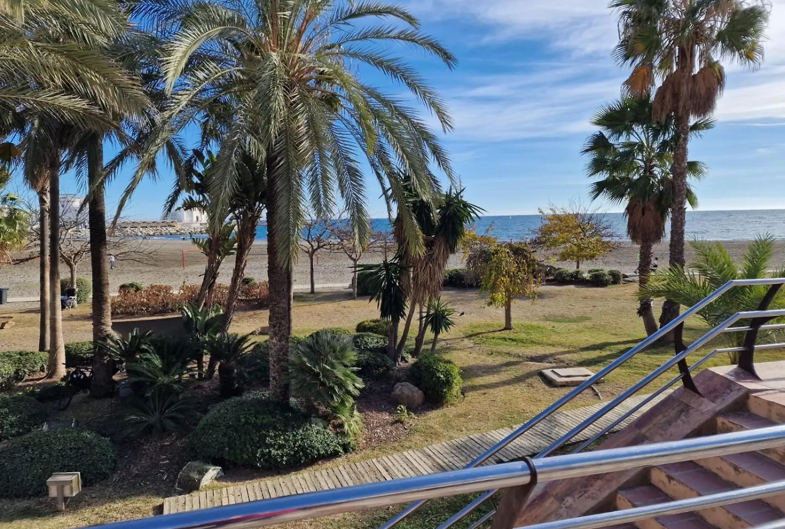 2 Bedroom Beach Front Apartment Benalmádena